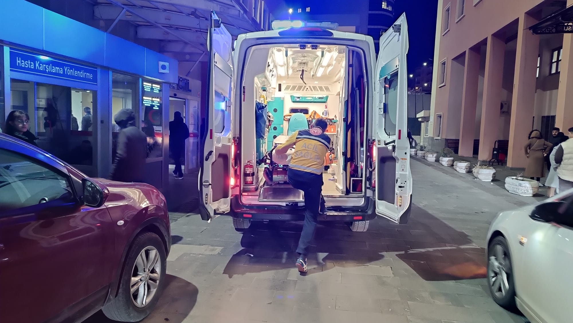 Batman’da 38 yaşındaki kadın silahla kendi vurdu