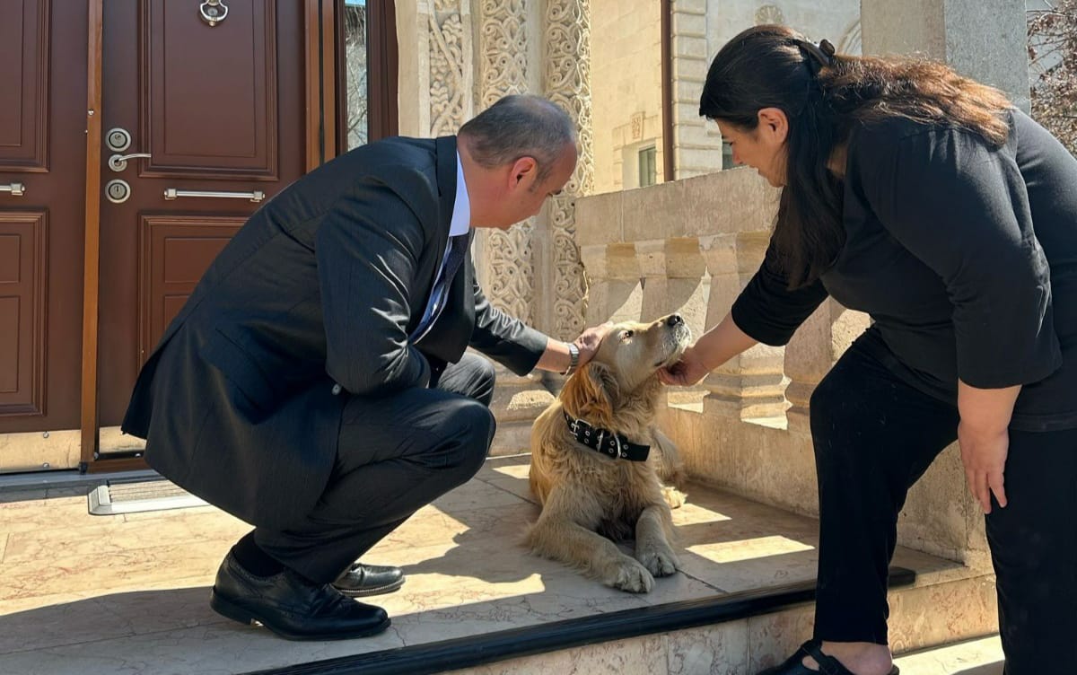 Vali Konağı’nda örnek davranış