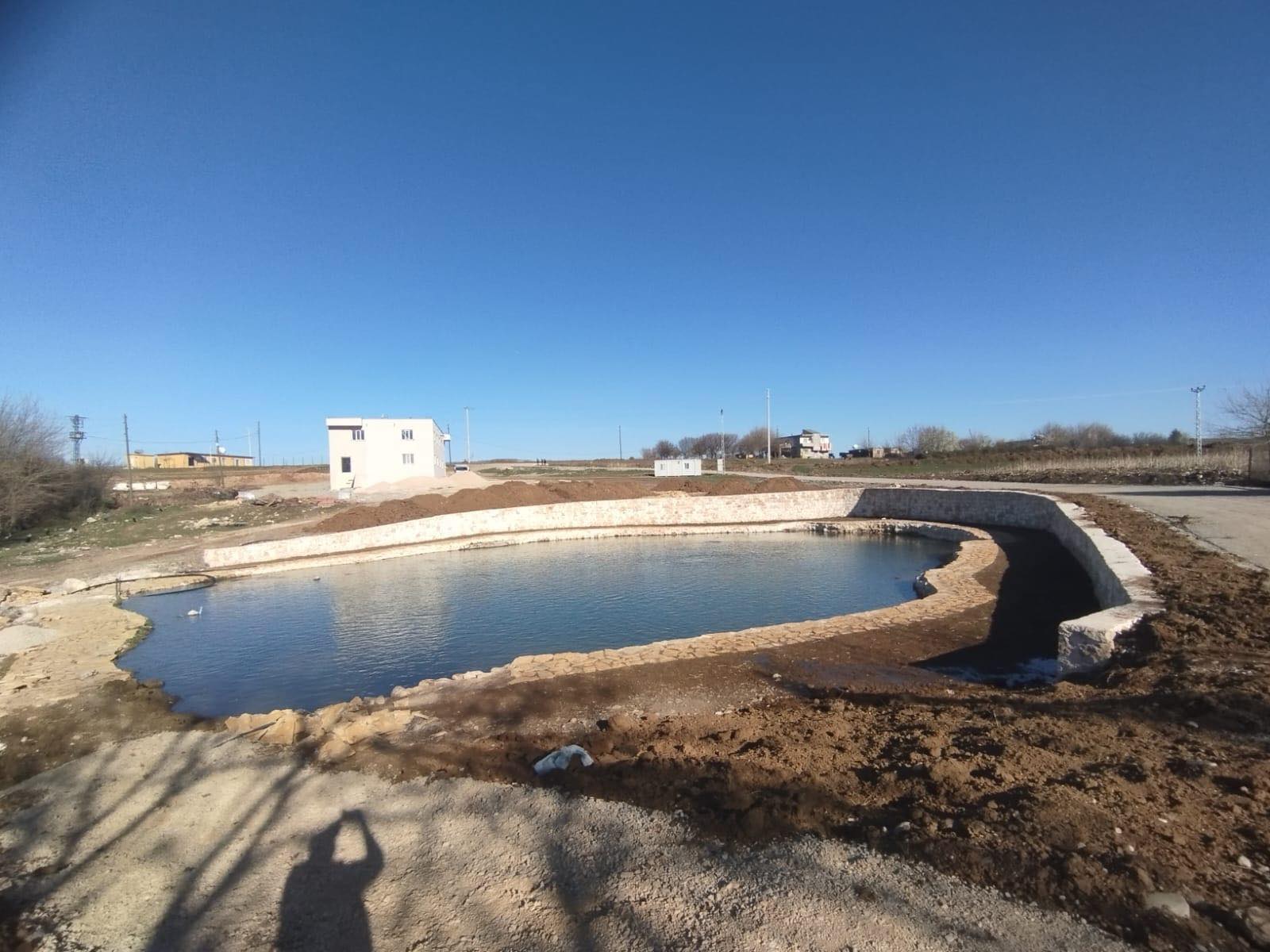 Batman’ın da artık bir balıklı gölü var