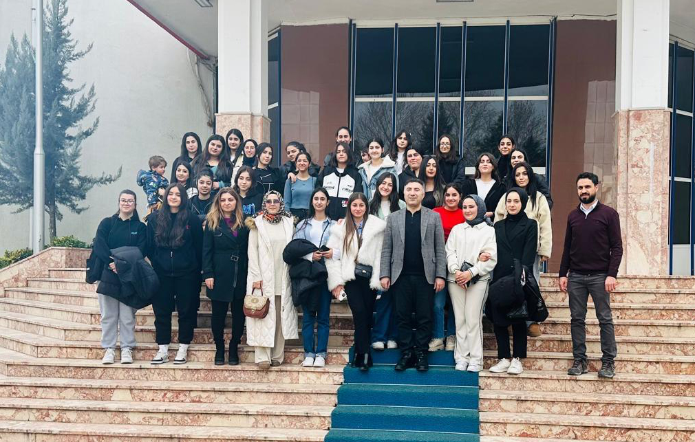 Lise Öğrencilerinden Üniversiteye ziyaret