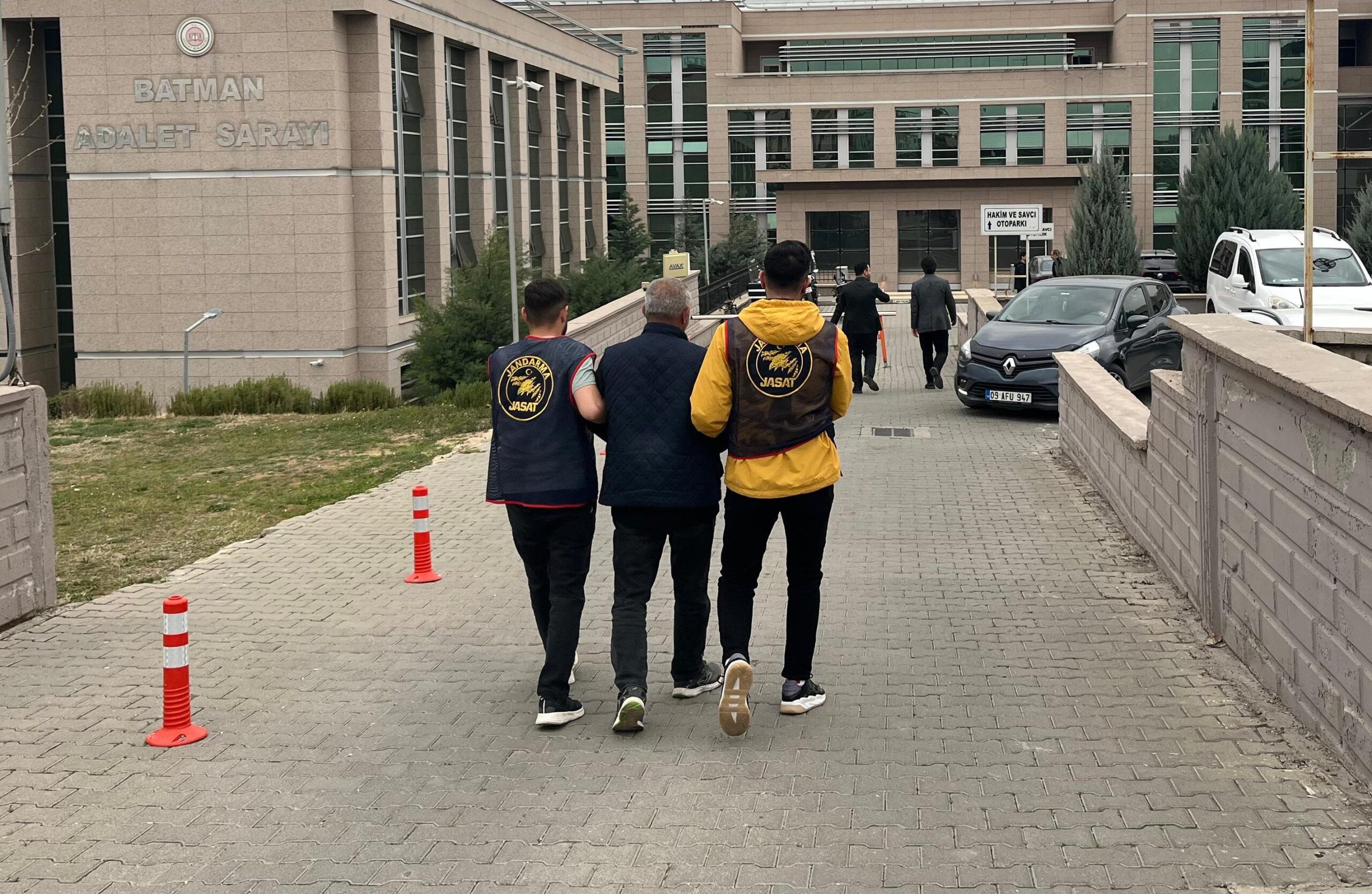 Batman’da kurum hırsızı yakalandı!