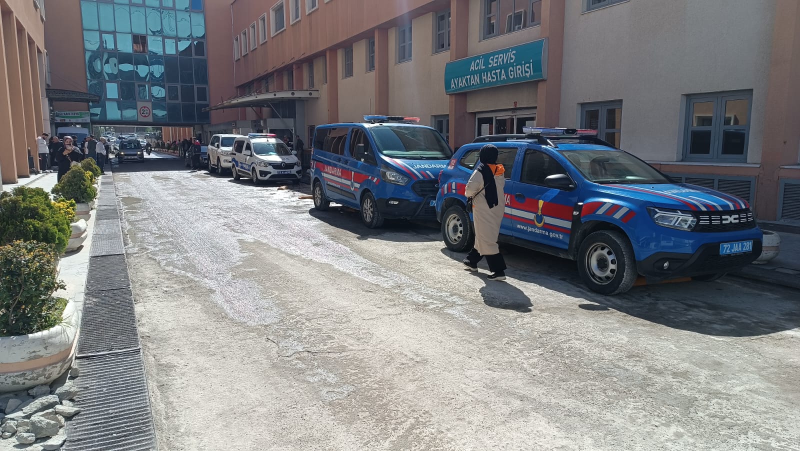 Batman’da feci olay! Uzman çavuş başından vuruldu