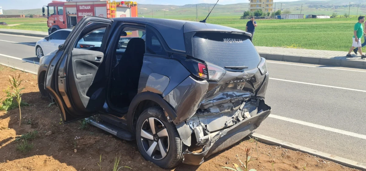 Batman’da seyir halindeki araç takla attı