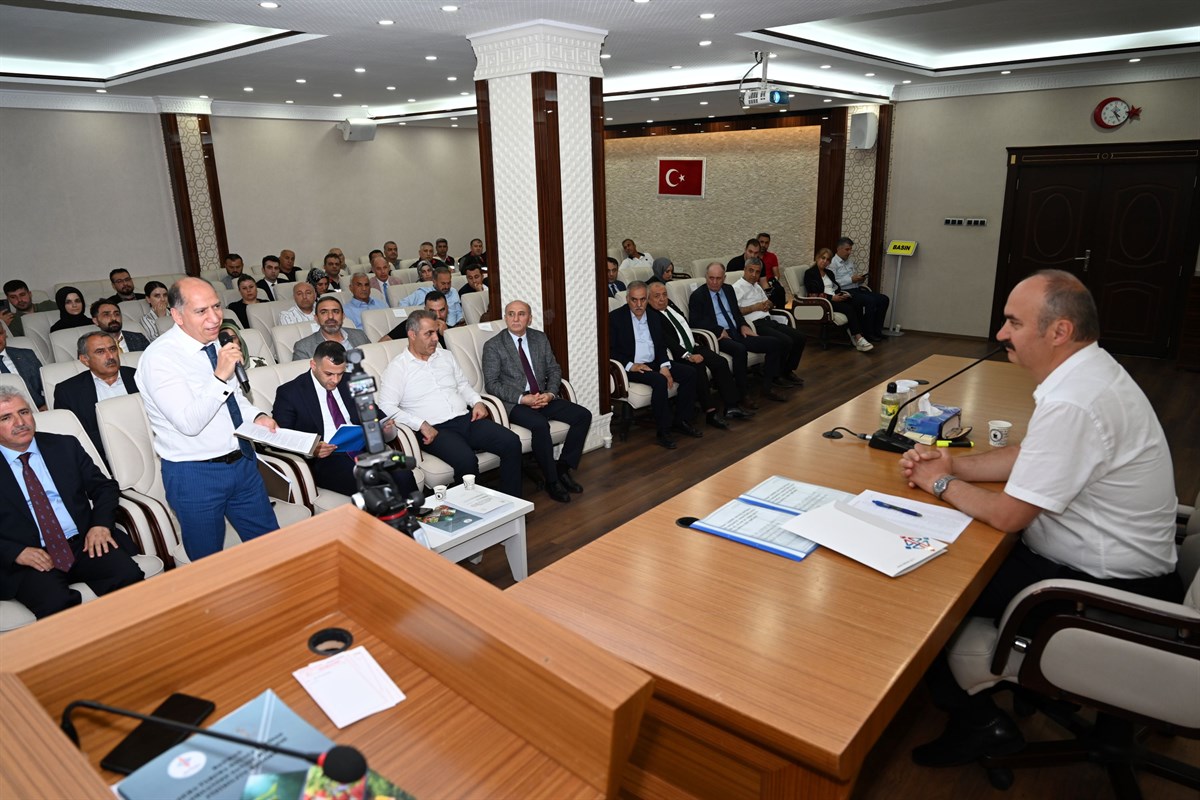 Vali Canalp açıkladı! Batman’da  bin 500 kişiye iş