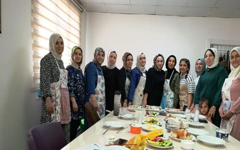 Kadınlar iş hayatına hazırlanıyor