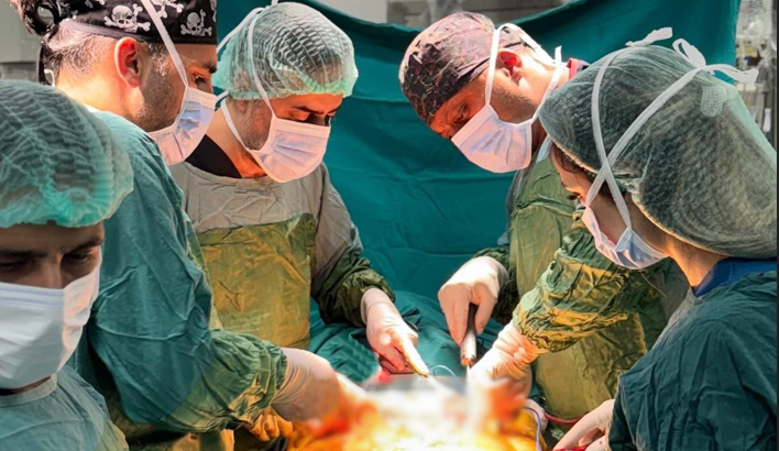 Batman’da zorlu ameliyat…