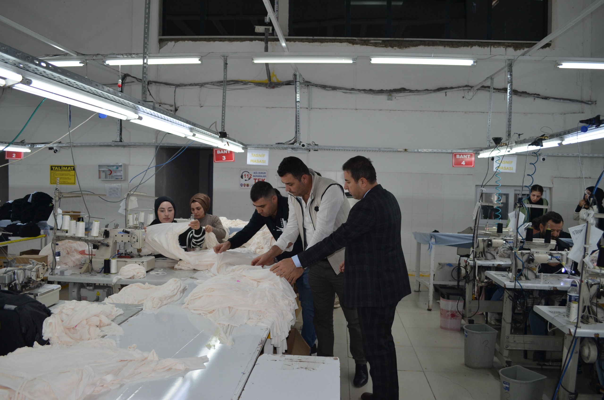 Batman’da tekstil sektörüne ‘teşvik’ rehberliği