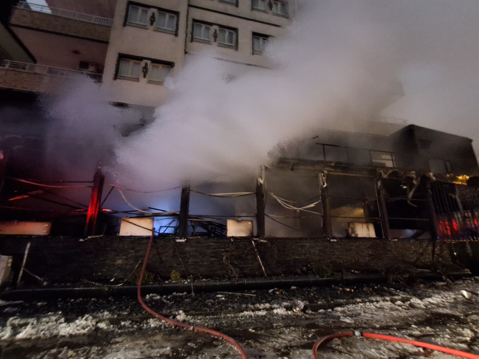 Batman’da kafe yangını!