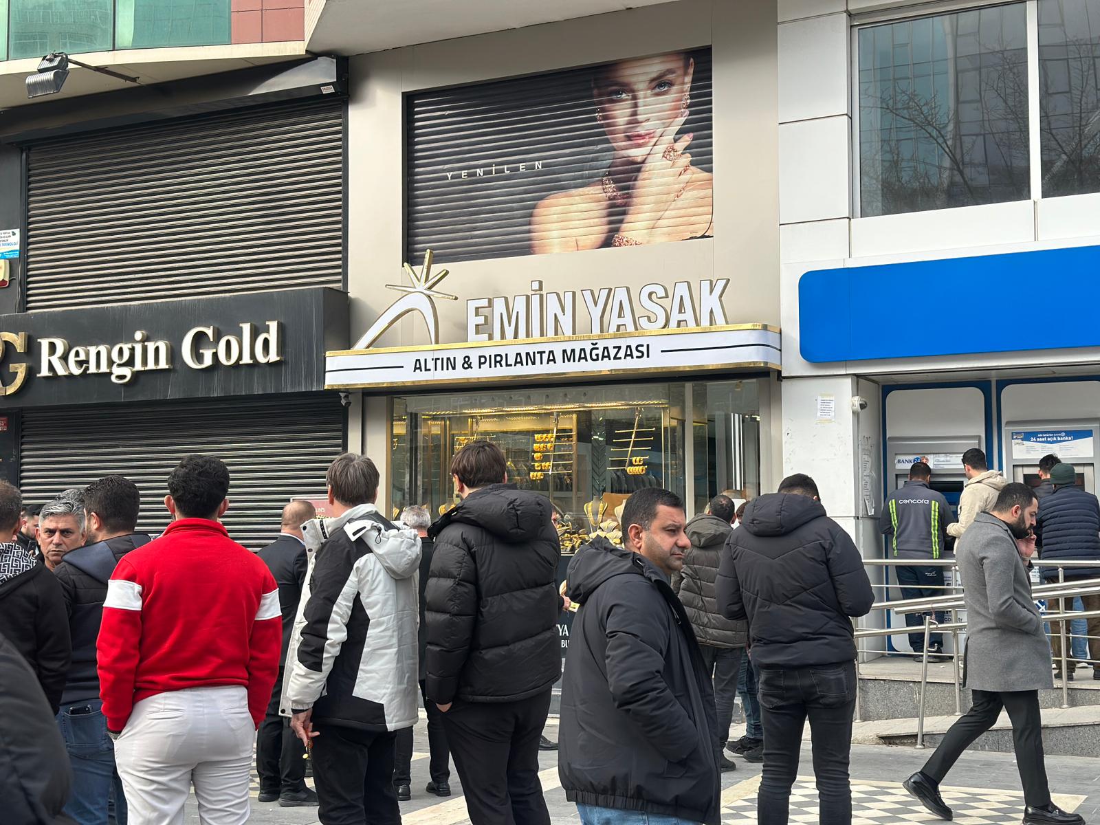 Batman’da kuyumcu soygunu