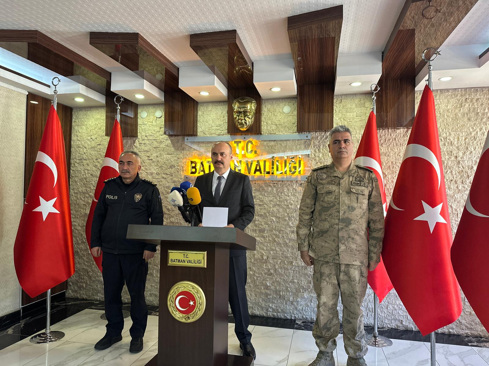 Vali Canalp Duyurdu; Suç oranlarında keskin düşüş