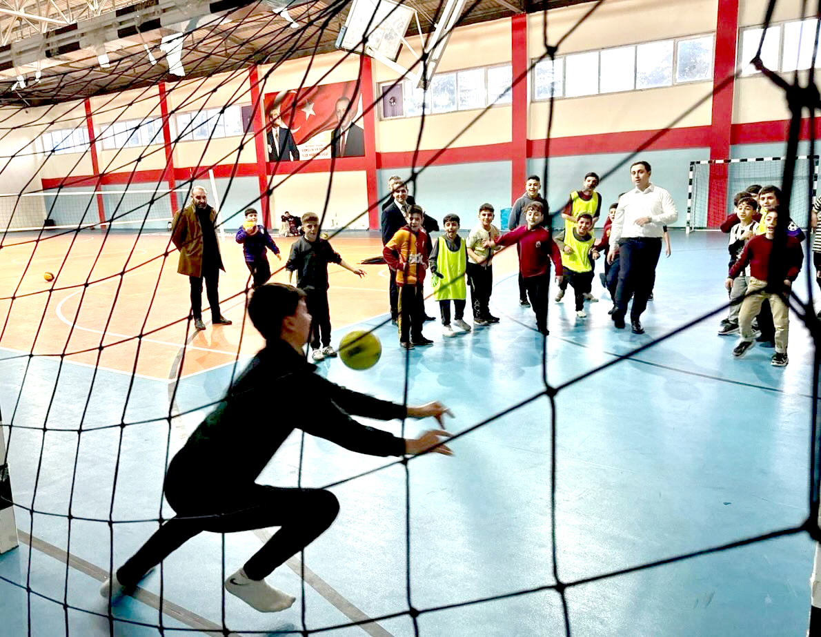 Sason’da milli sporcu seferberliği