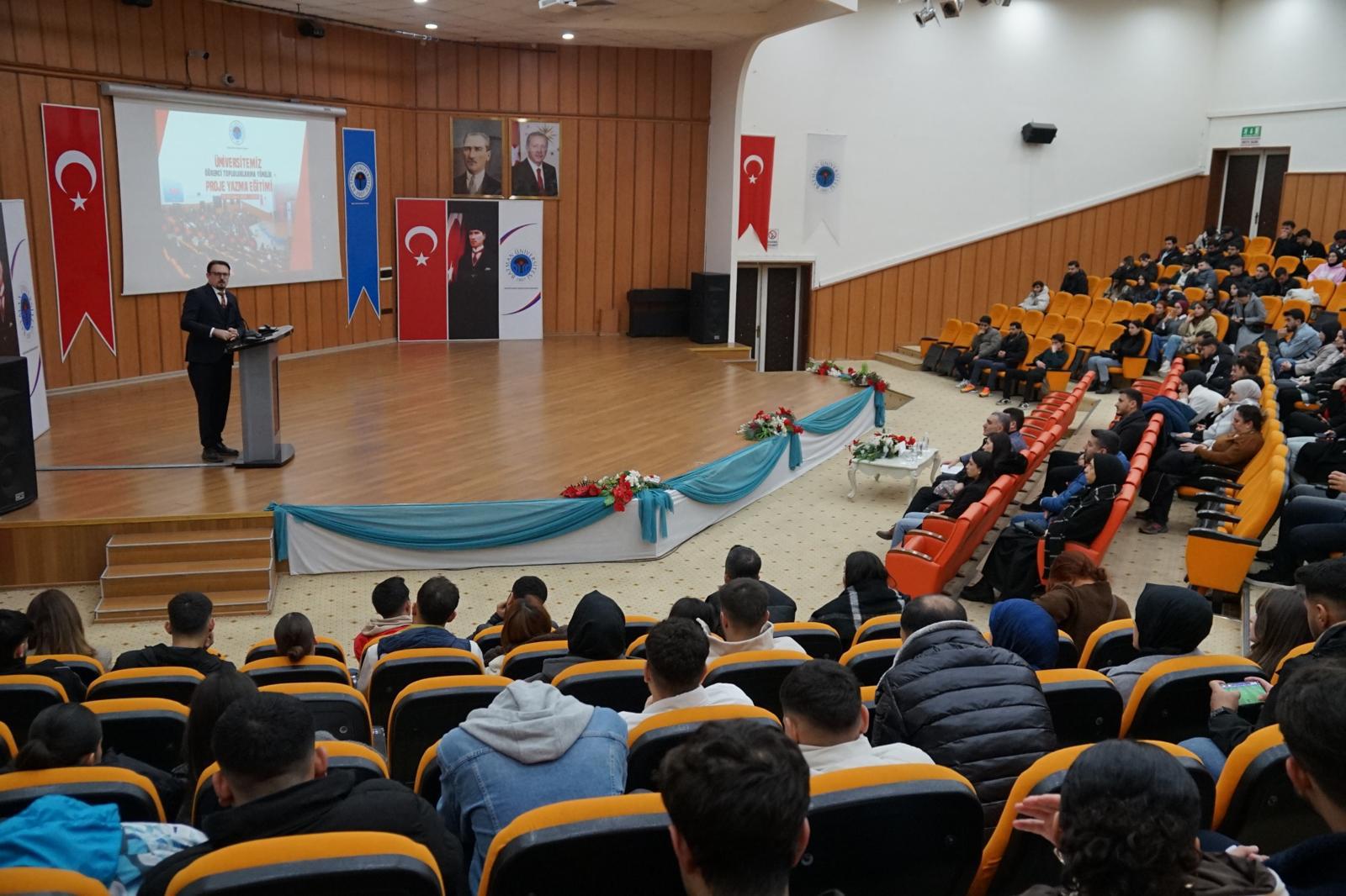 Batman’da TÜBİTAK ve erasmus+ odaklı program tamamlandı