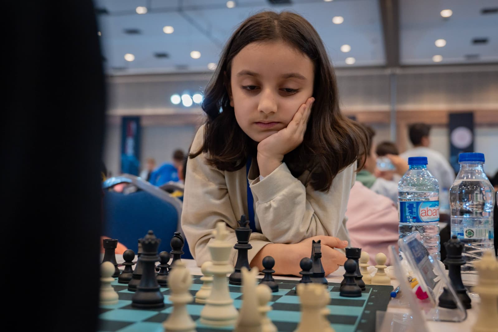 Batmanlı satranççılar Antalya’da kürsüye çıktı