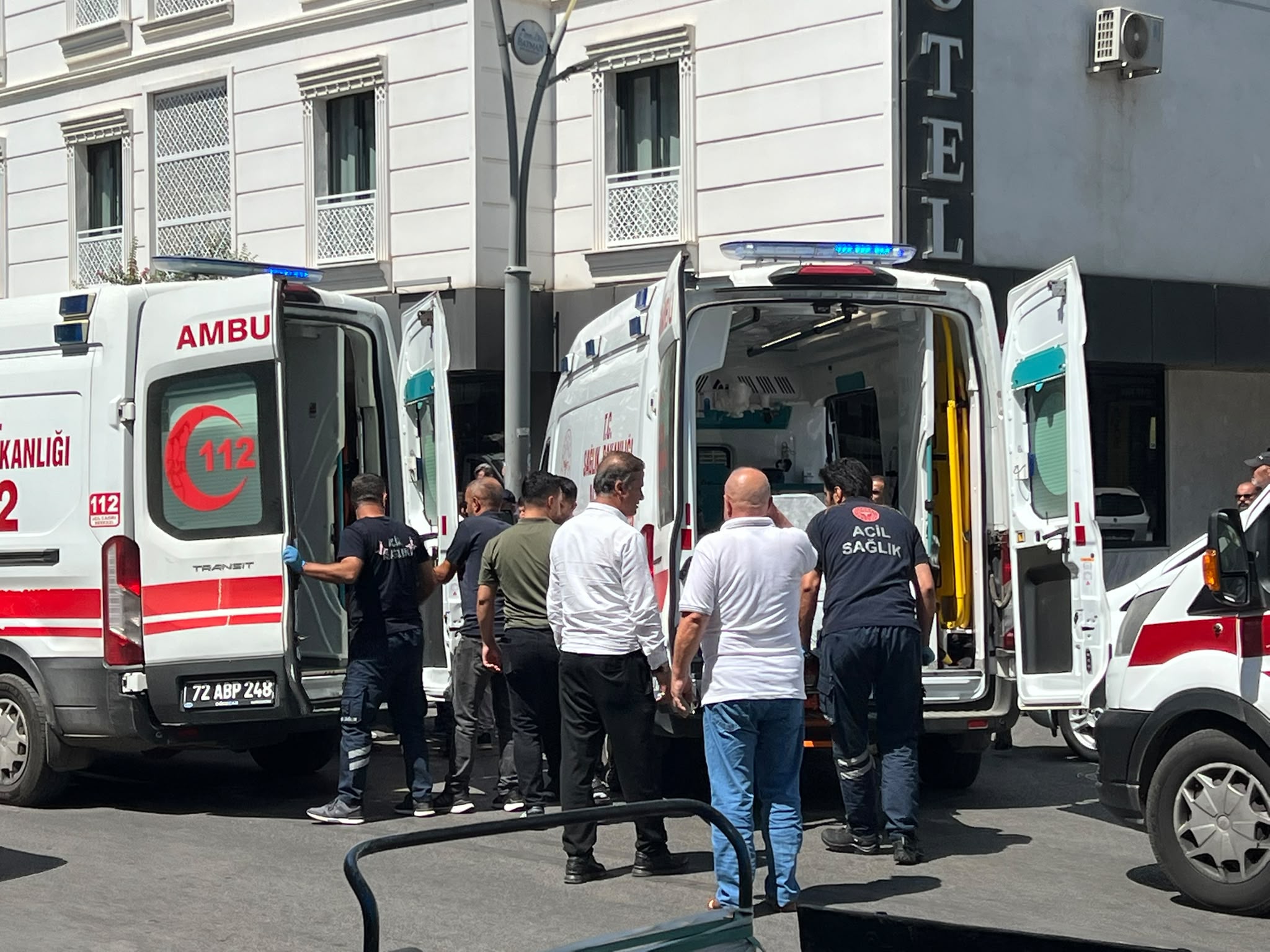 Batman’da trafik kazası! 1’i ağır 2 kişi yaralandı