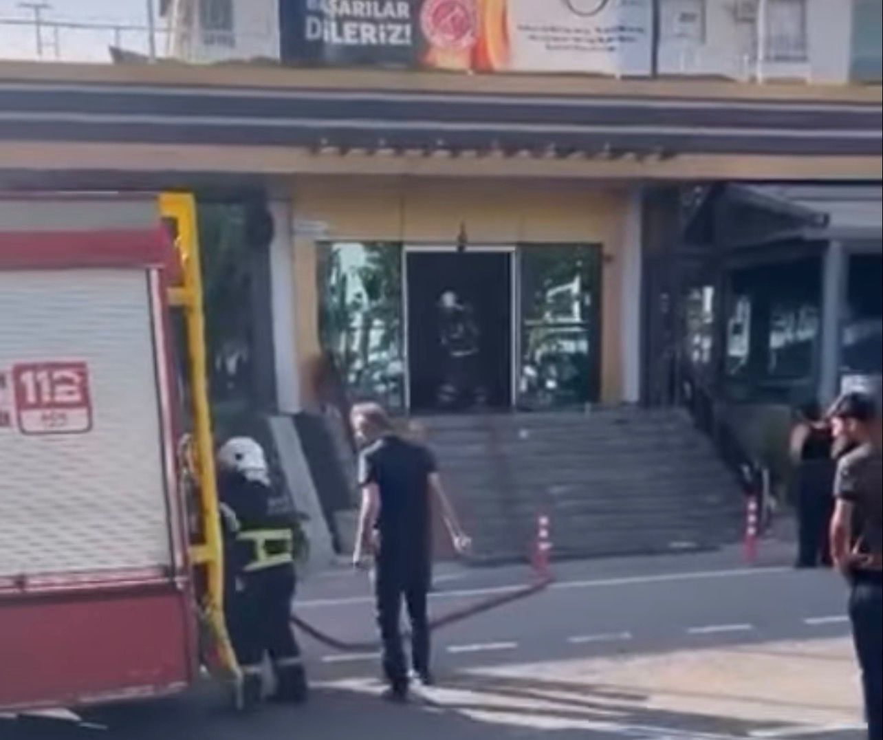 Batman’da spor salonunda yangınında can kaybı 2’ye yükseldi