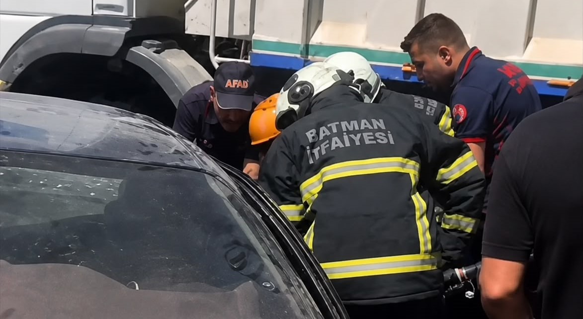 Batman-Diyarbakır yolunda feci kaza: 4 yaralı, 2’sinin durumu ağır