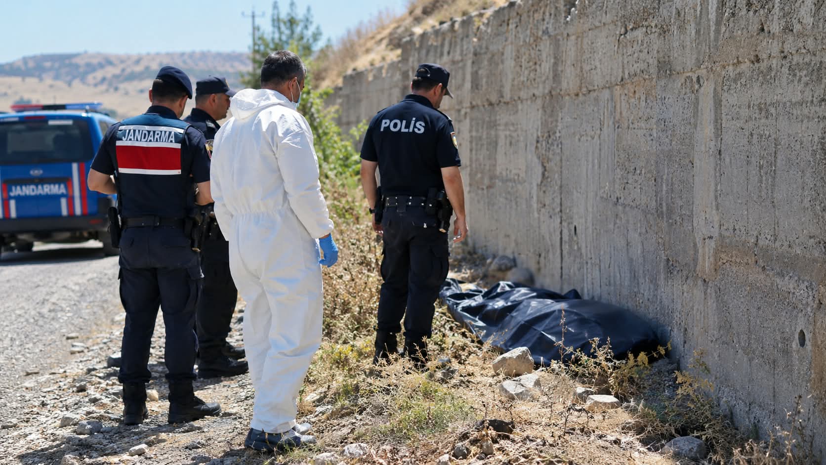 Köy korucusu hayatini kaybetmiş şekilde bulundu